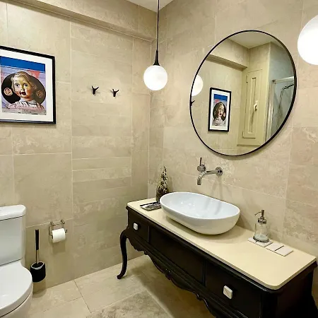 Abbott - 1 Min From The - 100m2 - Sleeps 8 * Sitges